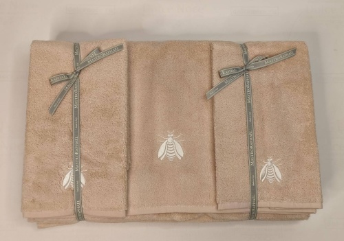 Набор полотенец Mastro Raphael ESSENTIAL API 6A nude Пять штук Артикул: 76593 DolceNoce