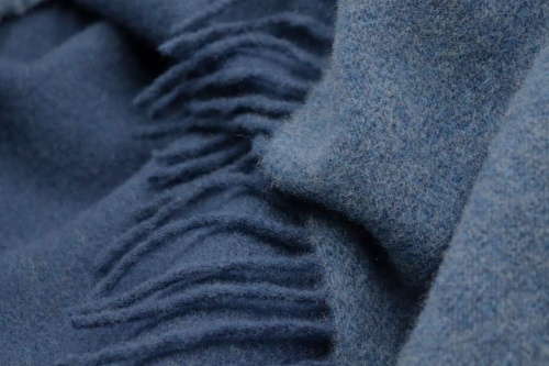 Плед Biederlack DARK VELVET (748416) jeans-marine 130x170 Артикул: 79247 DolceNoce фото 3
