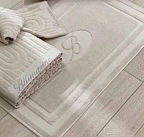 Коврик для ванной Blumarine MONOGRAM 110x60 бежевый 05 ecru