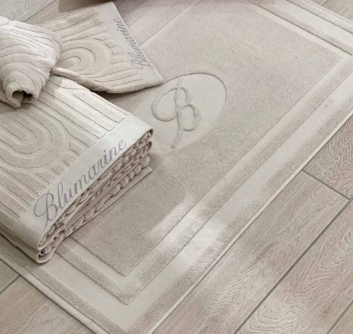 Коврик для ванной Blumarine MONOGRAM 110x60 бежевый 05 ecru Артикул: 94875 DolceNoce