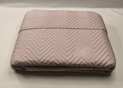 Покрывало Blumarine STILE BLU 270х270 розовое 02 fard pink Артикул: 93746 DolceNoce