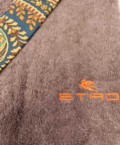 Халат с капюшоном Etro GIАNO AV799 X0883 brown коричневый фото 4