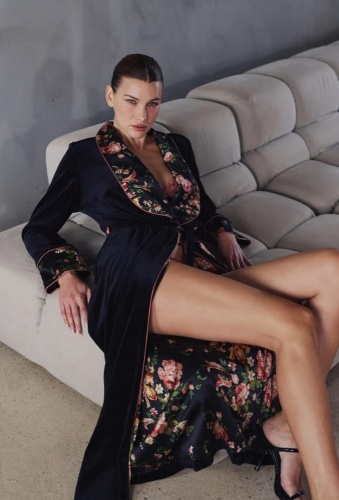 Халат Marjolaine BERNADETTE 4BER2201 0181 Fleur/Buvard черный фото 5 Халат Marjolaine BERNADETTE 4BER2201 0181 Fleur/Buvard черный фото 5