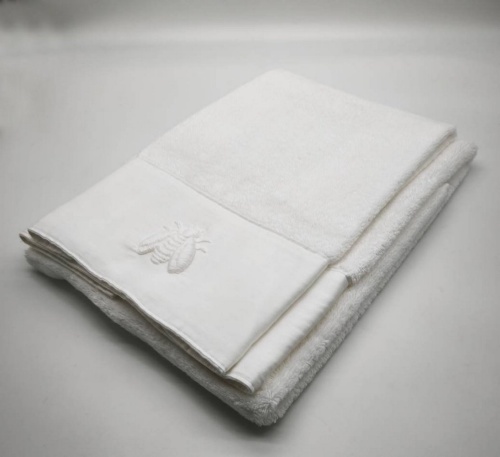Набор полотенец Mastro Raphael ABEILLE MERVEILLE 1 ivory 40x60+60x110 Италия Артикул: 76616 DolceNoce фото 2 Набор полотенец Mastro Raphael ABEILLE MERVEILLE 1 ivory 40x60+60x110 Артикул: 76616 DolceNoce фото 2