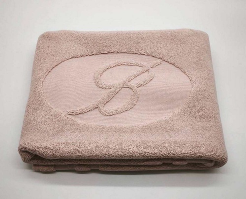 Коврик для ванной Blumarine MONOGRAM 140x70 розовый 02 powder pink Артикул: 94872 DolceNoce фото 3