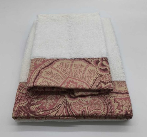 Набор полотенец Etro BLOOM AV818 X0870 red красный 60х100+40х60 Артикул: 70122 DolceNoce