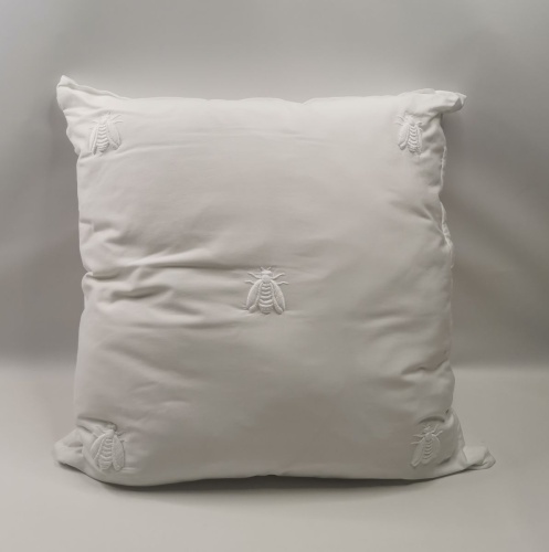 Подушка Mastro Raphael ABEILLE MERVILLE White 60x60 Артикул: 76602 DolceNoce фото 2