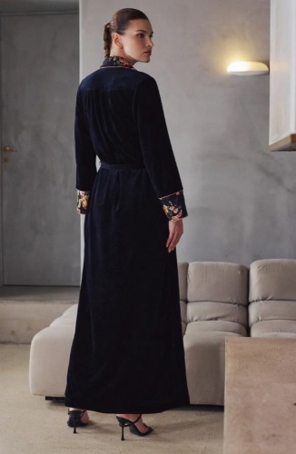 Халат Marjolaine BERNADETTE 4BER2201 0181 Fleur/Buvard черный фото 3 Халат Marjolaine BERNADETTE 4BER2201 0181 Fleur/Buvard черный фото 3