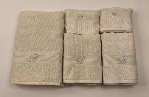 Набор полотенец Blumarine RISVEGLIO молочный 01 pearl Артикул: 94888 DolceNoce фото 2