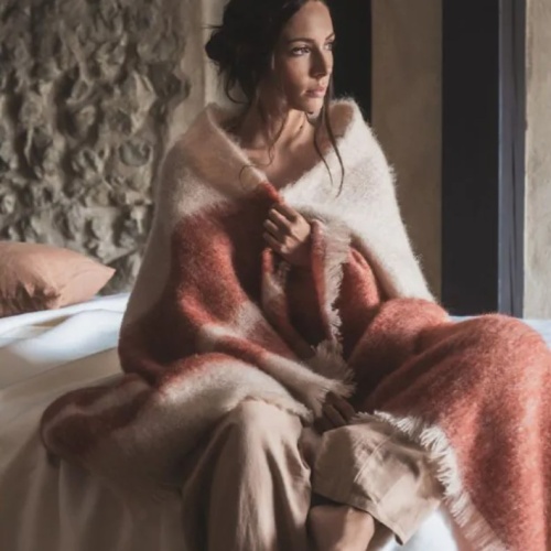 Плед Brun De Vian-Tiran MOHAIR PASSAGES CUIVRE 140х180 Артикул: 87436 DolceNoce фото 2