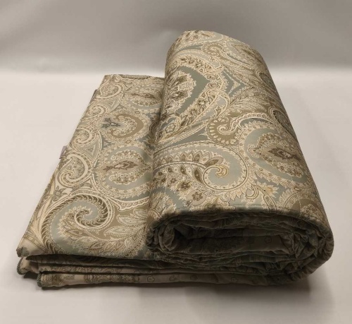 Покрывало Etro ZAHIR 99KA512 X0820 beige бежевое 270х270 Италия Артикул: 70121 DolceNoce фото 4 Покрывало Etro ZAHIR 99KA512 X0820 beige бежевое 270х270 Артикул: 70121 DolceNoce фото 4