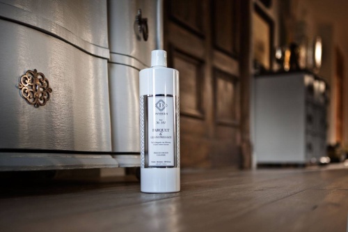 Danhera № 101M Средство для ухода за паркетом и покрытий из ценных пород деревьев с ароматом Сандалового дерева 100 мл Италия Артикул: 25502 DolceNoce фото 2 Danhera № 101M Средство для ухода за паркетом и покрытий из ценных пород деревьев с ароматом Сандалового дерева 100 мл Артикул: 25502 DolceNoce фото 2