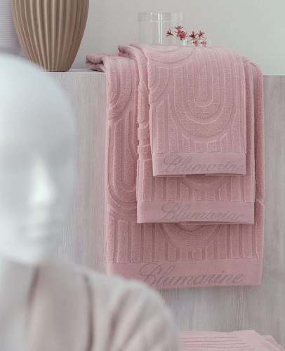 Коврик для ванной Blumarine MONOGRAM 140x70 розовый 02 powder pink Артикул: 94872 DolceNoce